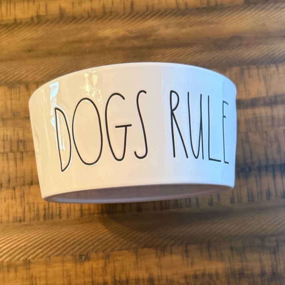 "Dogs Rule" Pet Bowl
